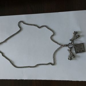 Roller derby necklace